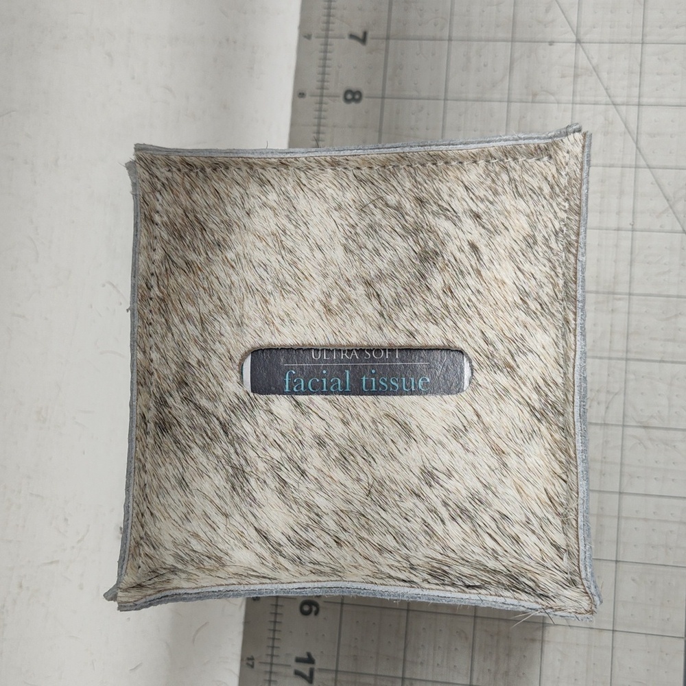 Leather Tissue Box Cover -made In Montana-new - Picture 4 of 4